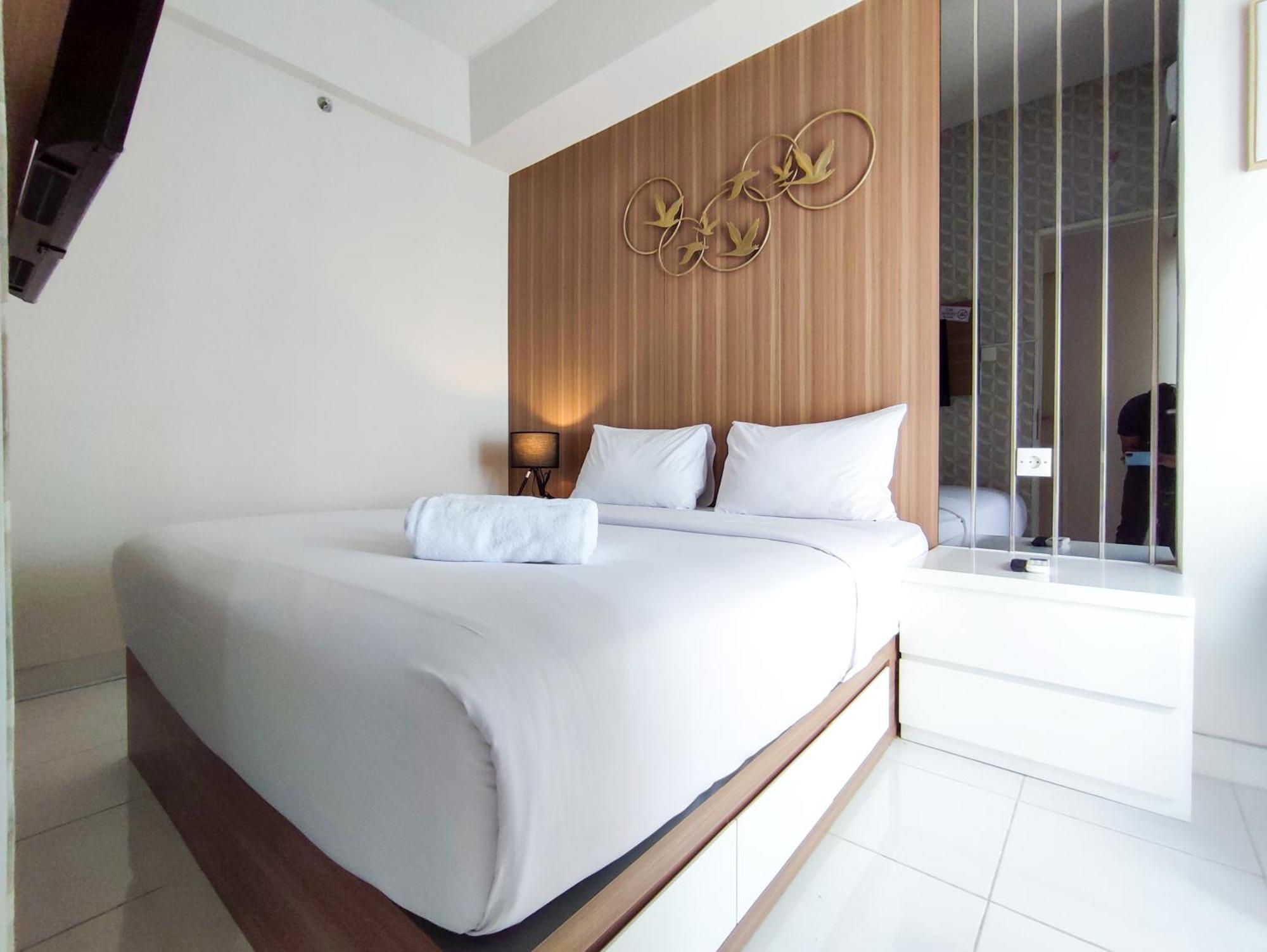 Apartemen Fancy And 1br With Extra At Amartha View By Travelio Semarang